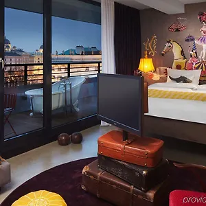 Hotell 25hours Beim Museumsquartier, Wien